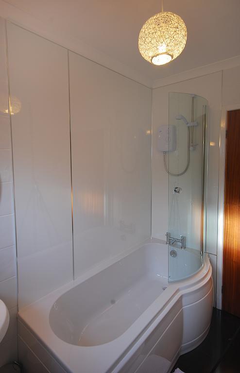 Clover Holidays - Cliff View Perth Pokoj fotografie